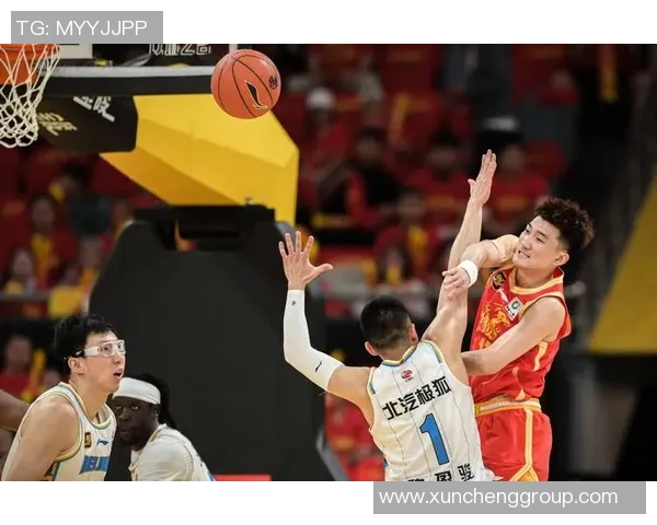 CBA联赛精彩对决北京队迎战山西队直播盛况全程回顾与分析